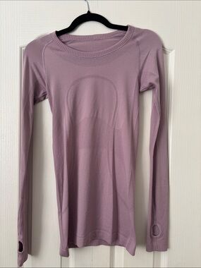 LULULEMON Long-Sleeve Seamless Top in Dusty Mauve
